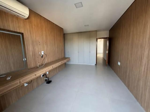 Casa / Sobrado em Condomínio para Venda em Goiânia/GO Residencial Goiânia Golfe Clube 4 Quartos