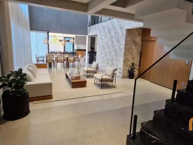 Casa / Sobrado em Condomínio para Venda em Goiânia/GO Residencial Goiânia Golfe Clube 5 Quartos