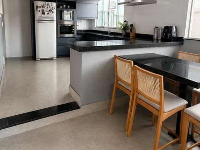 Casa / Sobrado em Condomínio para Venda em Goiânia/GO Residencial Granville 4 Quartos