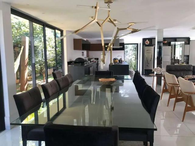 Casa / Sobrado em Condomínio para Venda em Goiânia/GO Residencial Granville 5 Quartos