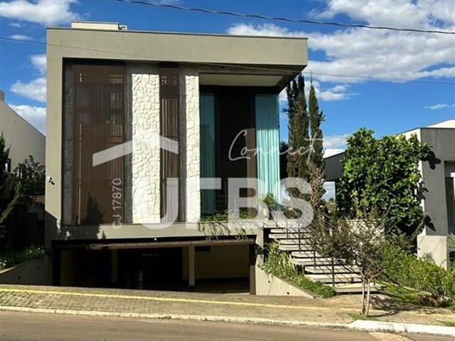 Casa / Sobrado em Condomínio para Venda em Goiânia/GO Residencial Parque Mendanha 4 Quartos