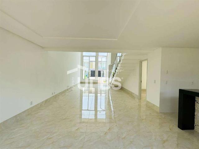 Casa / Sobrado em Condomínio para Venda em Goiânia/GO Santa Genoveva 4 Quartos