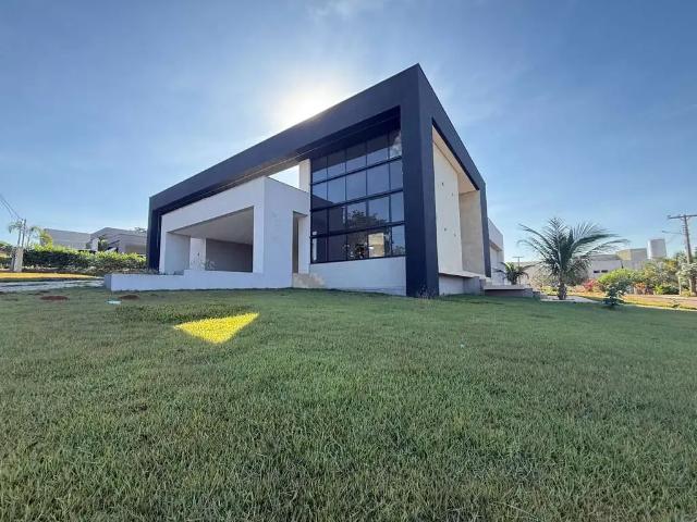Casa / Sobrado em Condomínio para Venda em Goianira/GO Recanto das Águas 4 Quartos