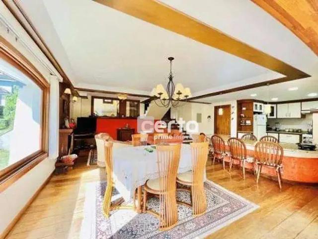 Casa / Sobrado em Condomínio para Venda em Gramado/RS Centro 3 Quartos