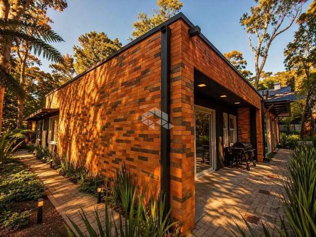 Casa / Sobrado em Condomínio para Venda em Gramado/RS Centro 4 Quartos