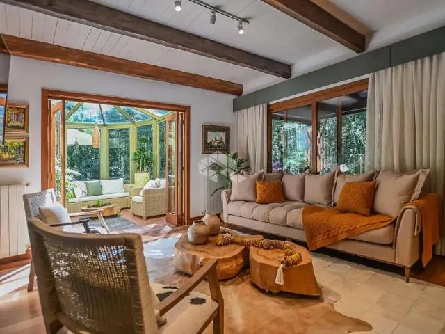 Casa / Sobrado em Condomínio para Venda em Gramado/RS Mato Queimado 4 Quartos