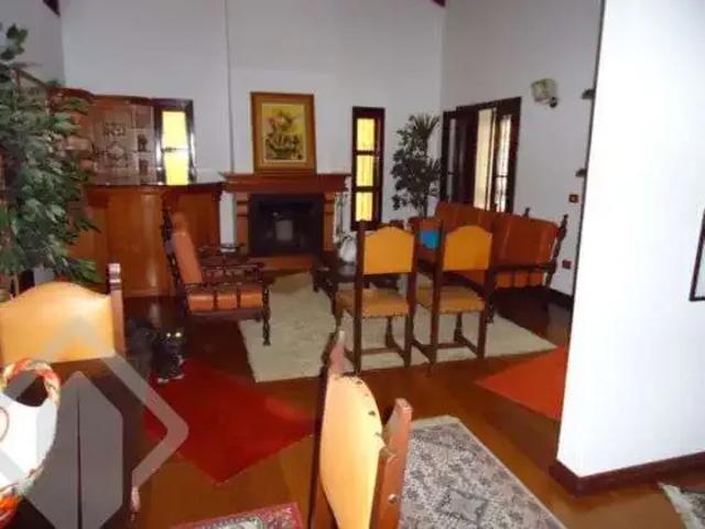 Casa / Sobrado em Condomínio para Venda em Gramado/RS Planalto 4 Quartos