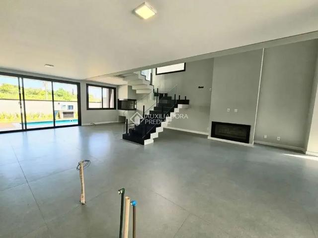 Casa / Sobrado em Condomínio para Venda em Gravataí/RS Centro 3 Quartos