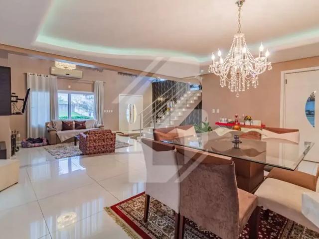 Casa / Sobrado em Condomínio para Venda em Gravataí/RS Alphaville 4 Quartos
