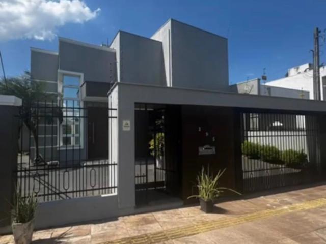 Casa / Sobrado em Condomínio para Venda em Gravataí/RS Parque da Matriz 4 Quartos