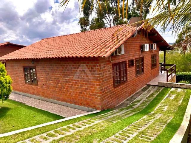 Casa / Sobrado em Condomínio para Venda em Gravatá/PE Nossa Senhora das Graças 4 Quartos