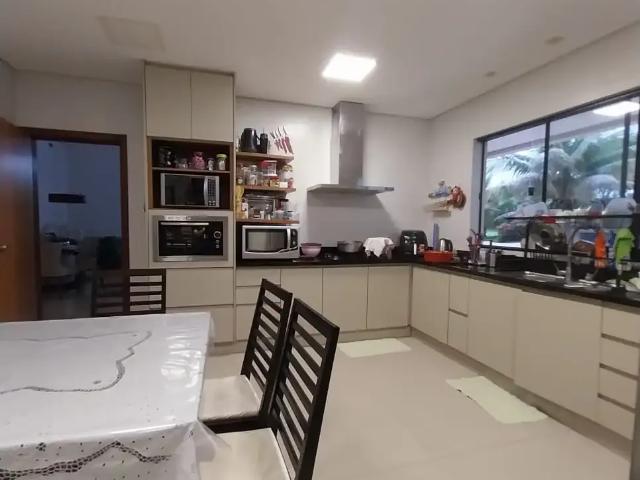 Casa / Sobrado em Condomínio para Venda em Hidrolândia/GO Aldeia dos Sonhos 6 Quartos
