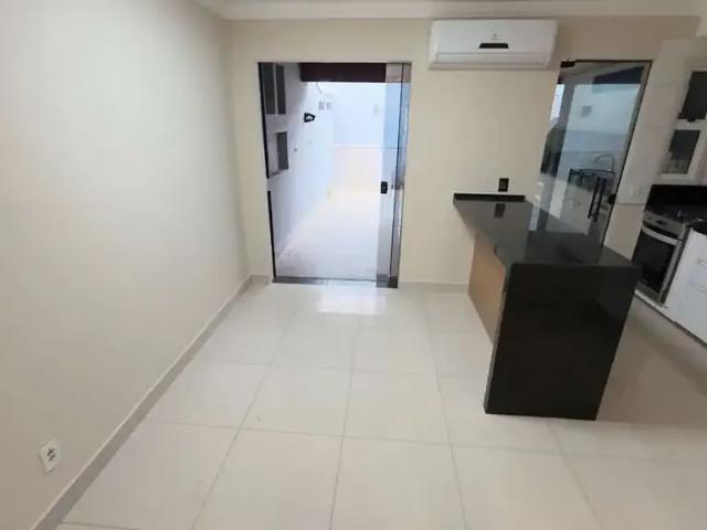 Casa / Sobrado em Condomínio para Venda em Hortolândia/SP Jardim Interlagos 2 Quartos