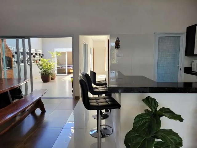 Casa / Sobrado em Condomínio para Venda em Hortolândia/SP Parque Olívio Franceschini 3 Quartos