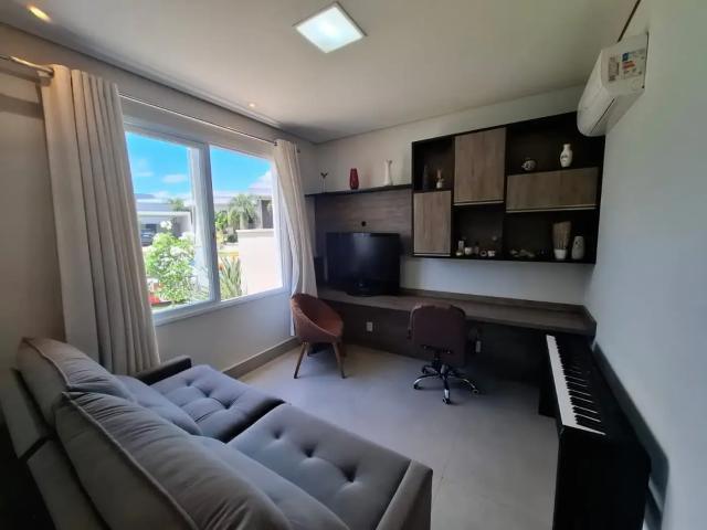Casa / Sobrado em Condomínio para Venda em Hortolândia/SP Parque Ortolândia 4 Quartos