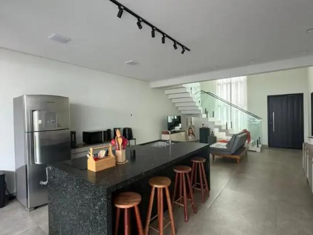 Casa / Sobrado em Condomínio para Venda em Hortolândia/SP Parque Ortolândia 4 Quartos
