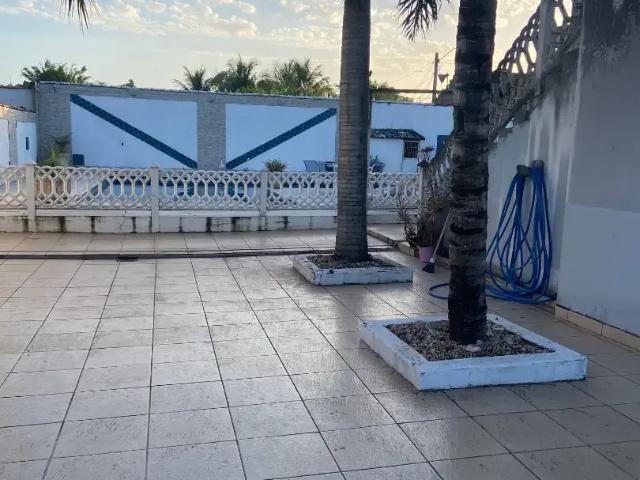 Casa / Sobrado para Venda em Itaguaí/RJ Weda 4 Quartos