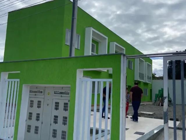 Casa / Sobrado em Condomínio para Venda em Itaguaí/RJ Califórnia 2 Quartos