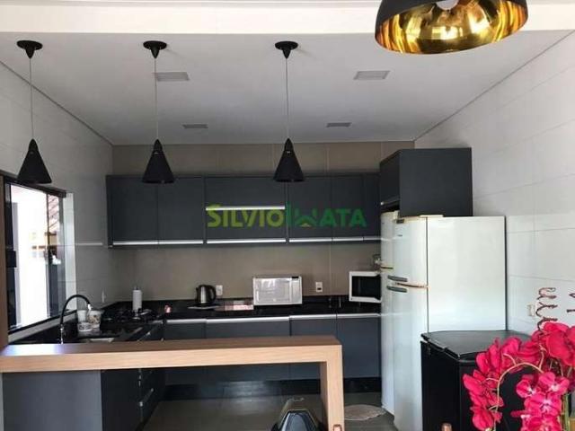 Casa / Sobrado em Condomínio para Venda em Itaguajé/PR Centro 3 Quartos