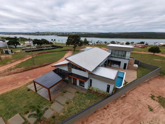 Casa / Sobrado em Condomínio para Venda em Itaí/SP Riviera de Santa Cristina III 4 Quartos
