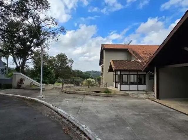 Casa / Sobrado em Condomínio para Venda em Itapecerica da Serra/SP da Lagoa 6 Quartos