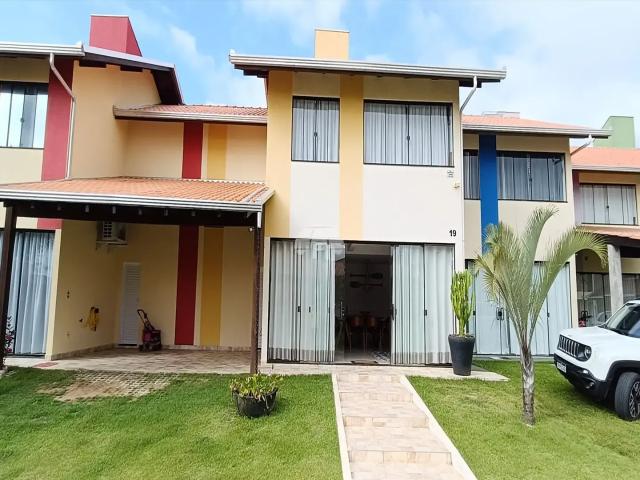 Casa / Sobrado em Condomínio para Venda em Itapoá/SC Volta ao mundo 3 Quartos