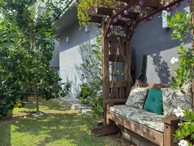 Casa / Sobrado em Condomínio para Venda em Itatiba/SP Parque das Laranjeiras 3 Quartos