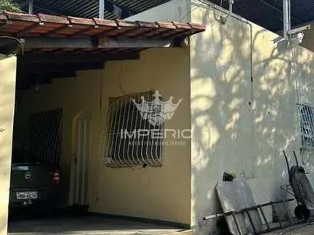 Casa / Sobrado em Condomínio para Venda em Itaúna/MG Centro 3 Quartos