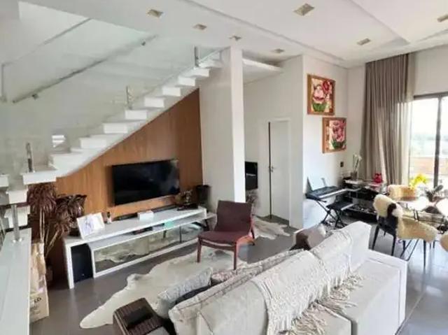 Casa / Sobrado em Condomínio para Venda em Itupeva/SP Bom Jardim 4 Quartos