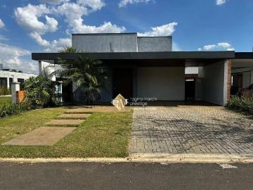 Casa / Sobrado em Condomínio para Venda em Itu/SP Bairro do Pinheiro 3 Quartos