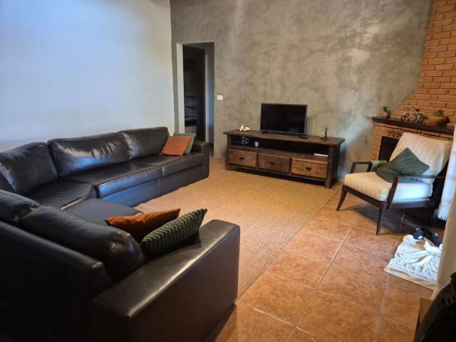 Casa / Sobrado em Condomínio para Venda em Ibiúna/SP Parurú 4 Quartos