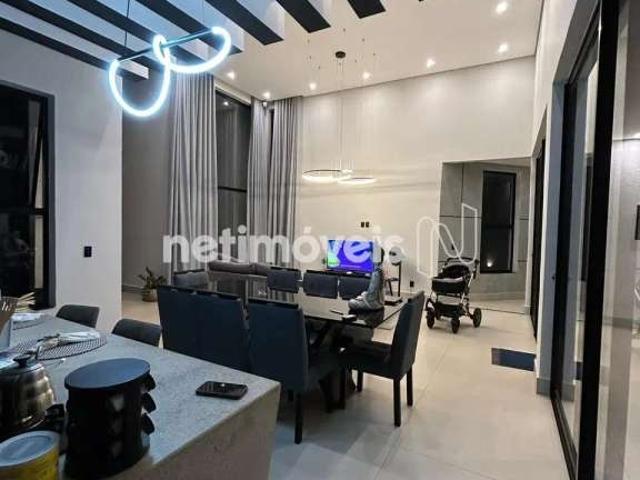 Casa / Sobrado em Condomínio para Venda em Igarapé/MG Condomínio Gran Royalle Igarapé 4 Quartos