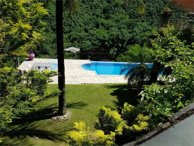 Casa / Sobrado em Condomínio para Venda em Ilhabela/SP Santa Tereza 3 Quartos