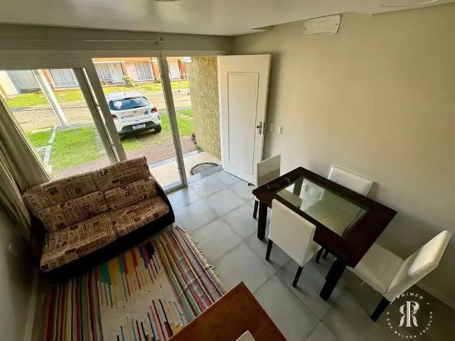 Casa / Sobrado em Condomínio para Venda em Imbé/RS Centro 2 Quartos