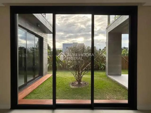 Casa / Sobrado em Condomínio para Venda em Imbituba/SC Campo D'una 4 Quartos