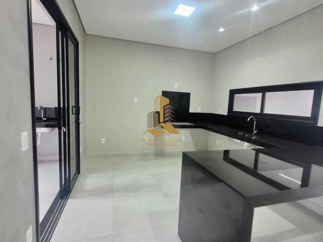 Casa / Sobrado em Condomínio para Venda em Indaiatuba/SP Vila Rubens 3 Quartos