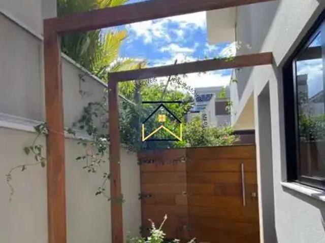 Casa / Sobrado em Condomínio para Venda em Indaiatuba/SP Altos da Bela Vista 4 Quartos