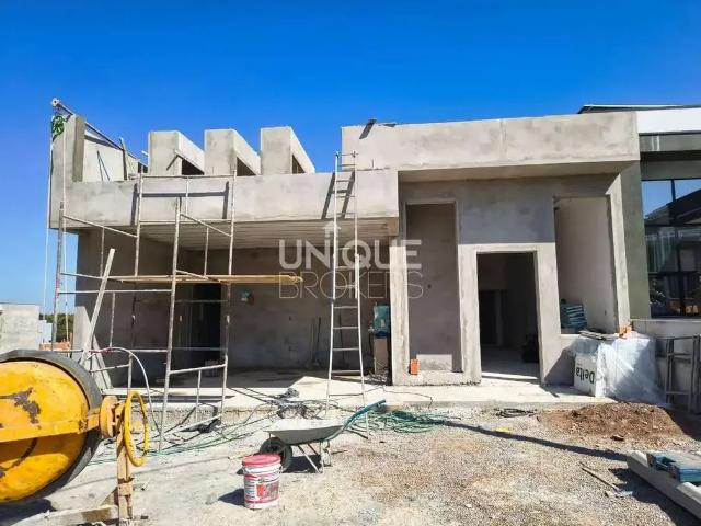 Casa / Sobrado em Condomínio para Venda em Indaiatuba/SP Caldeira 4 Quartos