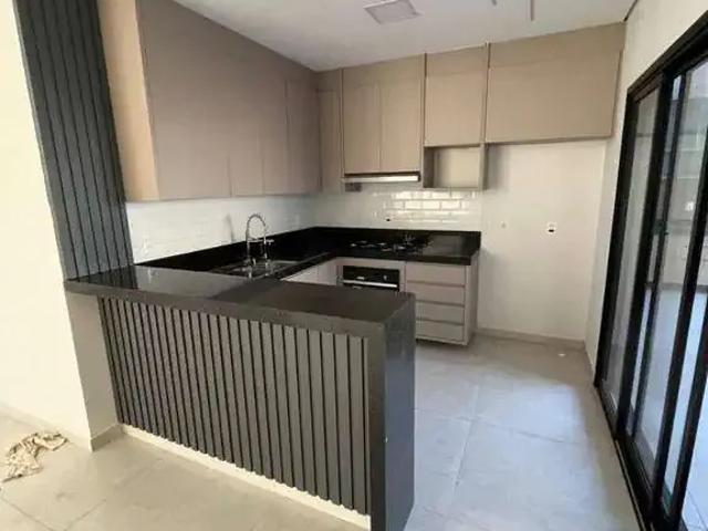 Casa / Sobrado em Condomínio para Venda em Indaiatuba/SP Colinas de Indaiatuba 3 Quartos