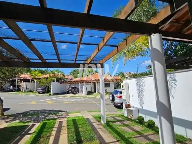 Casa / Sobrado em Condomínio para Venda em Indaiatuba/SP Colinas de Indaiatuba II 3 Quartos