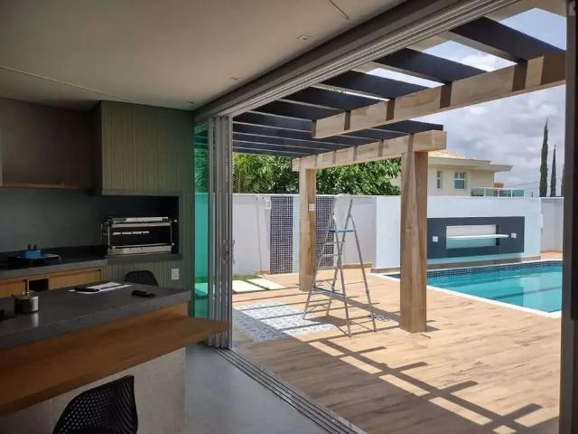 Casa / Sobrado em Condomínio para Venda em Indaiatuba/SP Jardim dos Lagos 4 Quartos