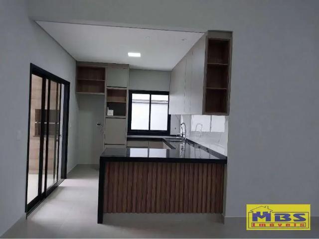 Casa / Sobrado em Condomínio para Venda em Indaiatuba/SP Jardins Di Roma 3 Quartos