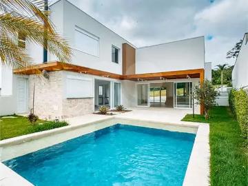 Casa / Sobrado em Condomínio para Venda em Indaiatuba/SP Parque Villa dos Pinheiros 4 Quartos