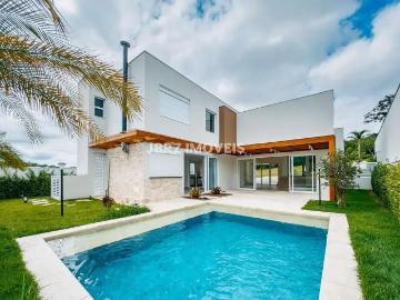 Casa / Sobrado em Condomínio para Venda em Indaiatuba/SP Parque Villa dos Pinheiros 4 Quartos