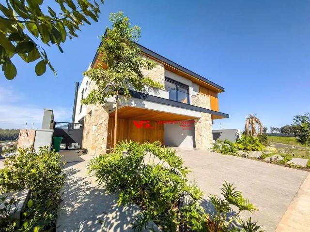 Casa / Sobrado em Condomínio para Venda em Indaiatuba/SP Parque Villa dos Pinheiros 4 Quartos
