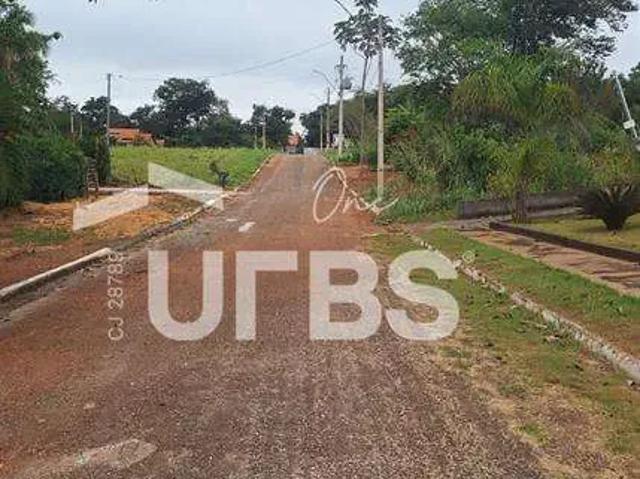 Casa / Sobrado em Condomínio para Venda em Indiara/GO Zona Rural 3 Quartos