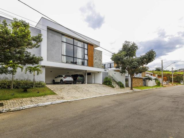 Casa / Sobrado em Condomínio para Venda em Juiz de Fora/MG Novo Horizonte 4 Quartos