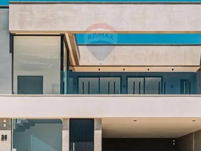 Casa / Sobrado em Condomínio para Venda em Juiz de Fora/MG Aeroporto 4 Quartos