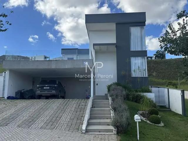 Casa / Sobrado em Condomínio para Venda em Juiz de Fora/MG Alphaville 4 Quartos