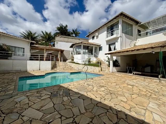 Casa / Sobrado em Condomínio para Venda em Juiz de Fora/MG Alto dos Pinheiros 5 Quartos